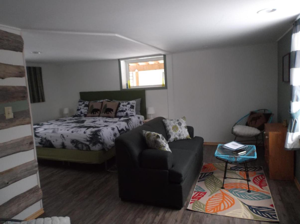 Bed And Breakfast Comfy & Cozy Huntsville Dış mekan fotoğraf